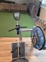 Rudergerät Fluid Rower mit Wasserwiderstand - gebraucht
