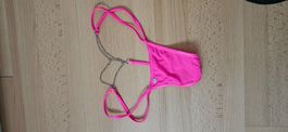String comme neuf porté 1X (b)