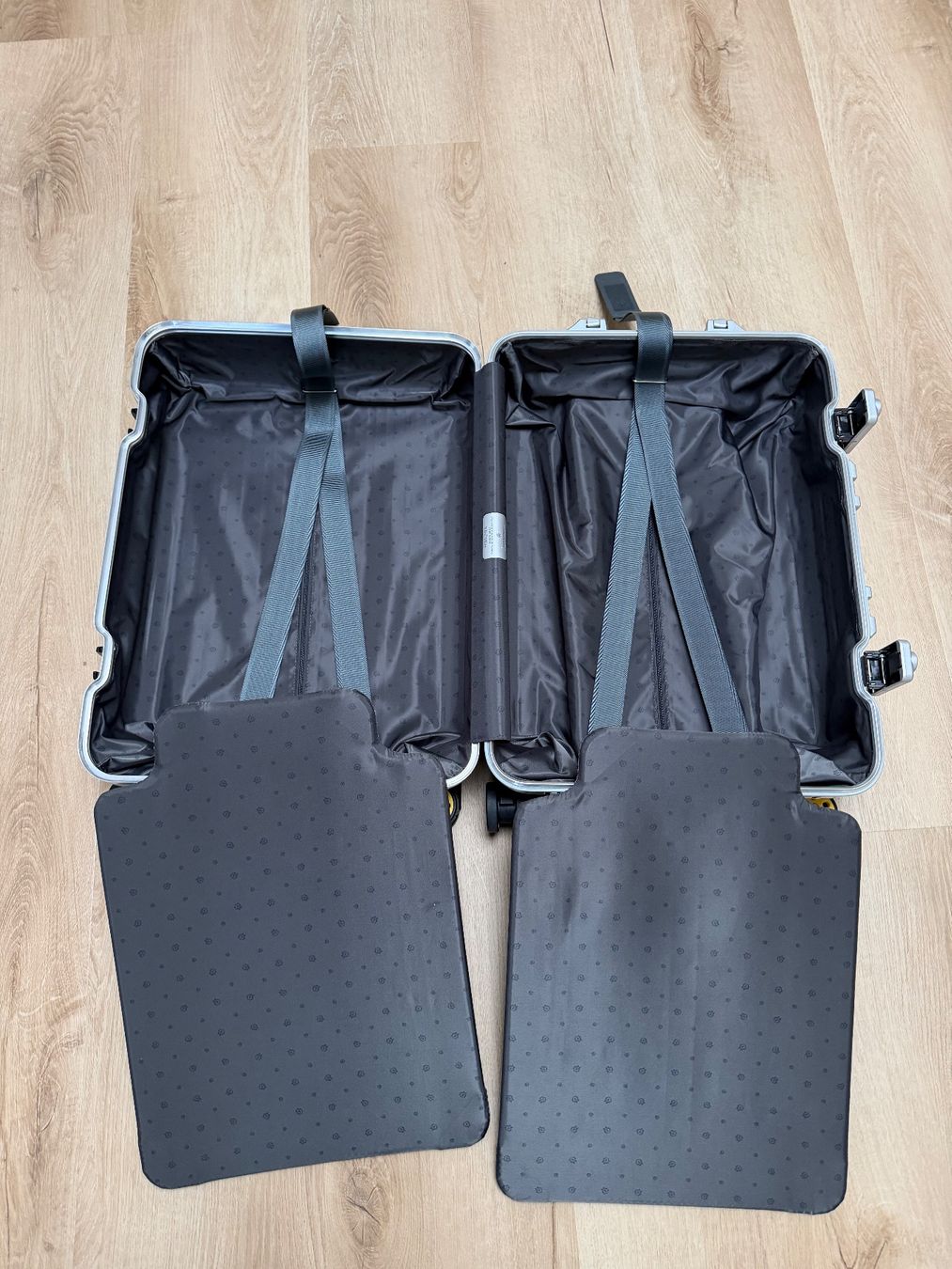 Rimowa Valigie: Rimowa Original Cabin – Usato da Hombrechtikon venduto da Corkel65 9