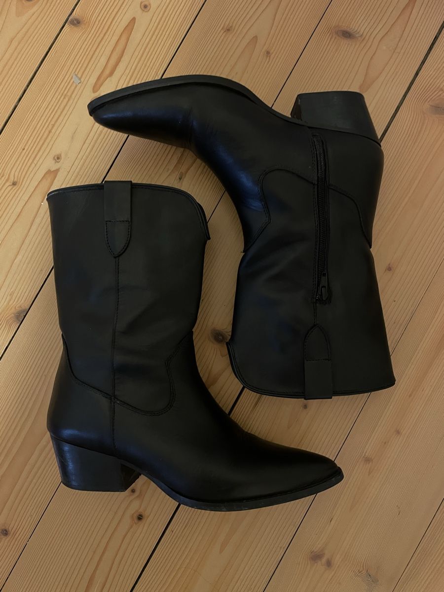 Scarpe da donna: Stiefel Cowboy 41 – Usato da Winterthur venduto da lynn.n7