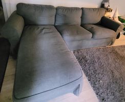 3er-Sofa Ektorp mit Recamière + neuwertigem Wechsel-Bezug