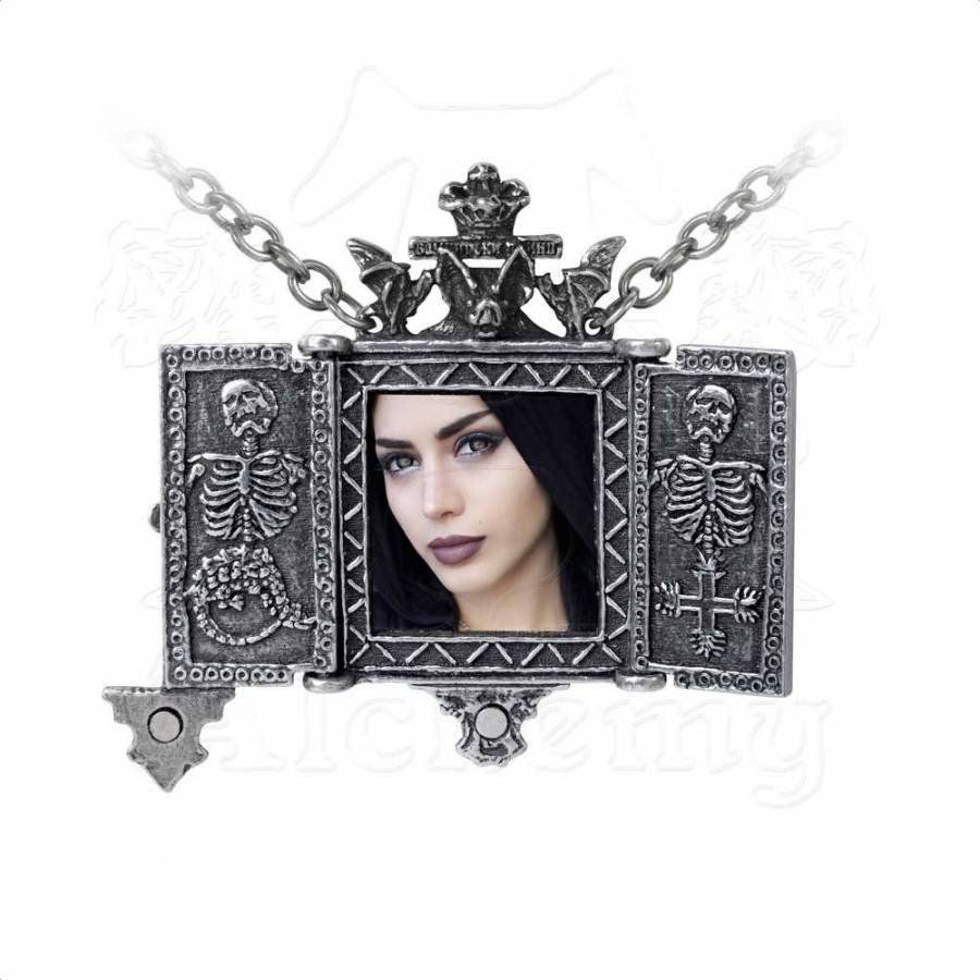 Catenine: Alchemy Halskette "Balkan Tript. Icon Locket" Dracula/Gothic – Nuovo e nell'imballaggio originale da Roggwil TG venduto da Chevalier_69 2
