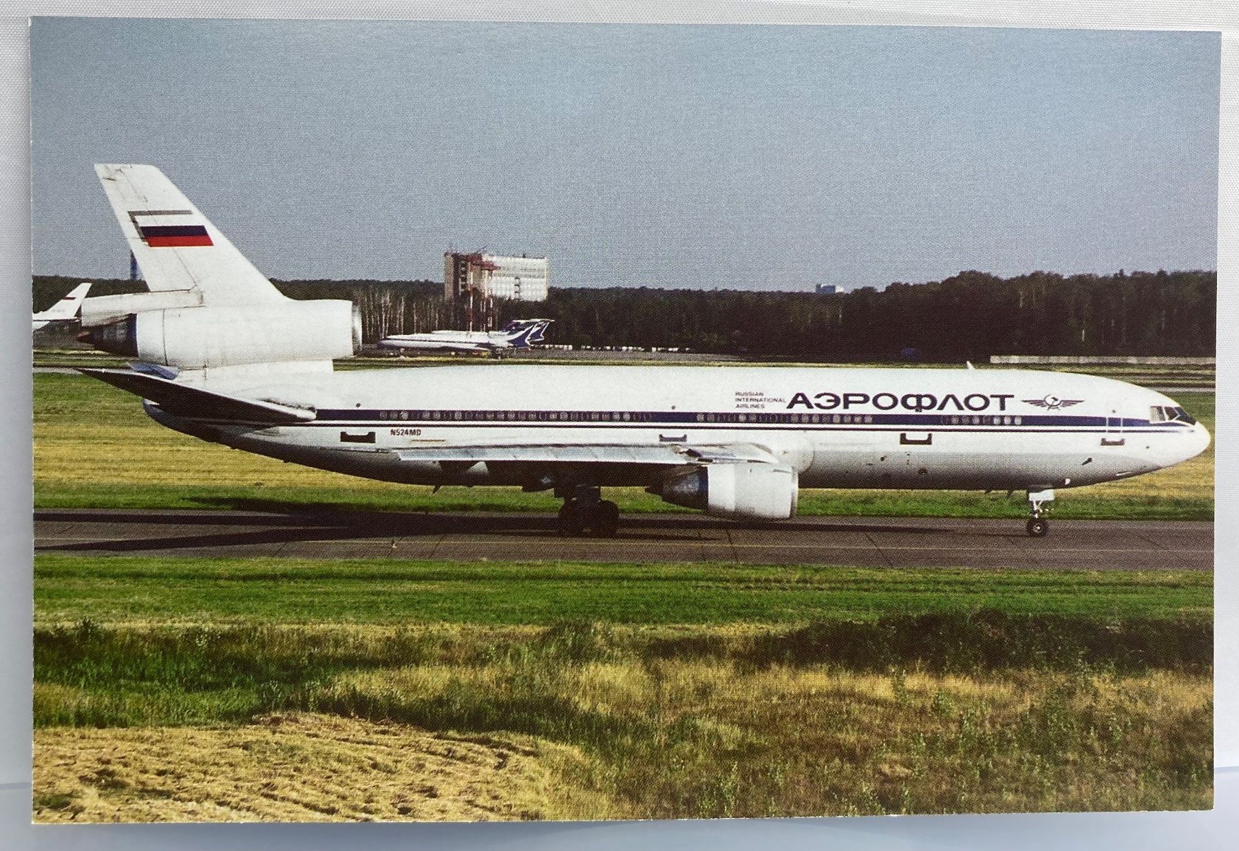 Cartoline postali: Postcard DC-10-30CF Aeroflot – Usato da Lugano venduto da sel_x7bg