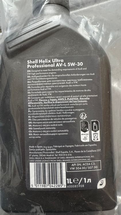 Shell Helix Ultra 5W-30 Motorenöl - VW 504.00, VW 507.00 (Gebraucht) in ...