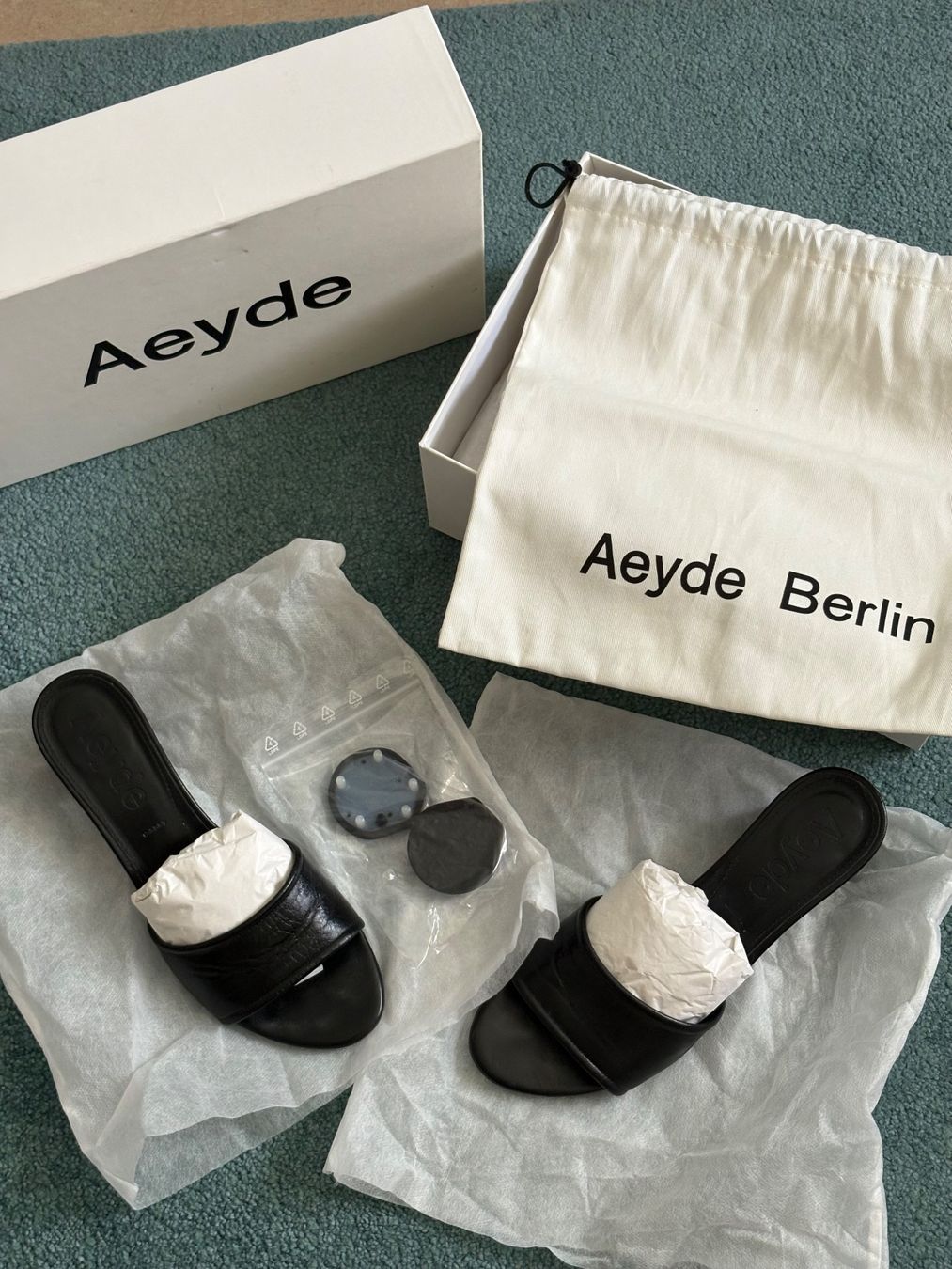 Aeyde Damenschuhe: AEYDE Jovia Nappa Leather Black – Gebraucht aus Zürich von bbbggg 1
