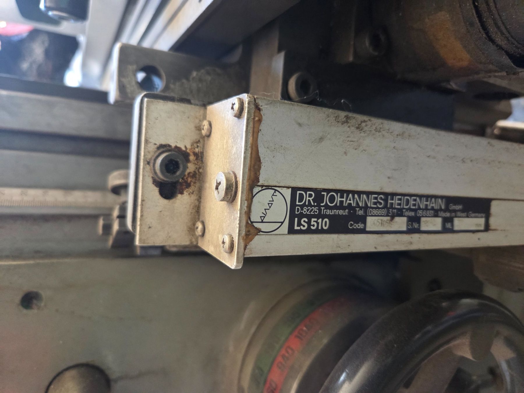 Schaublin Tutte le macchine: Fräsmaschine Schaublin 13 – Usato da Einsiedeln venduto da Emausi 1