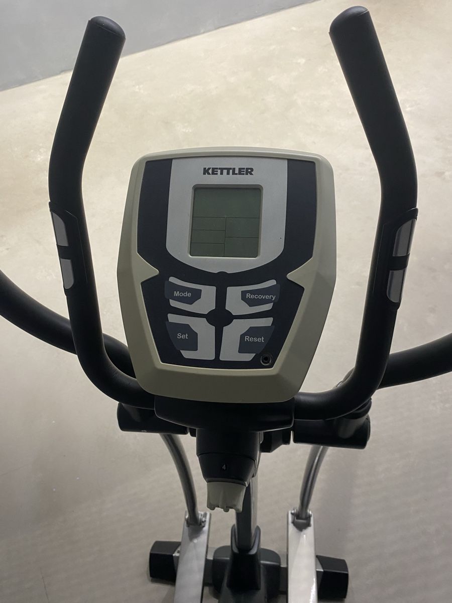 Kettler Vélos d'appartement: Crosstrainer M Kettler – D'occasion à Kriens par cna_56xl 2