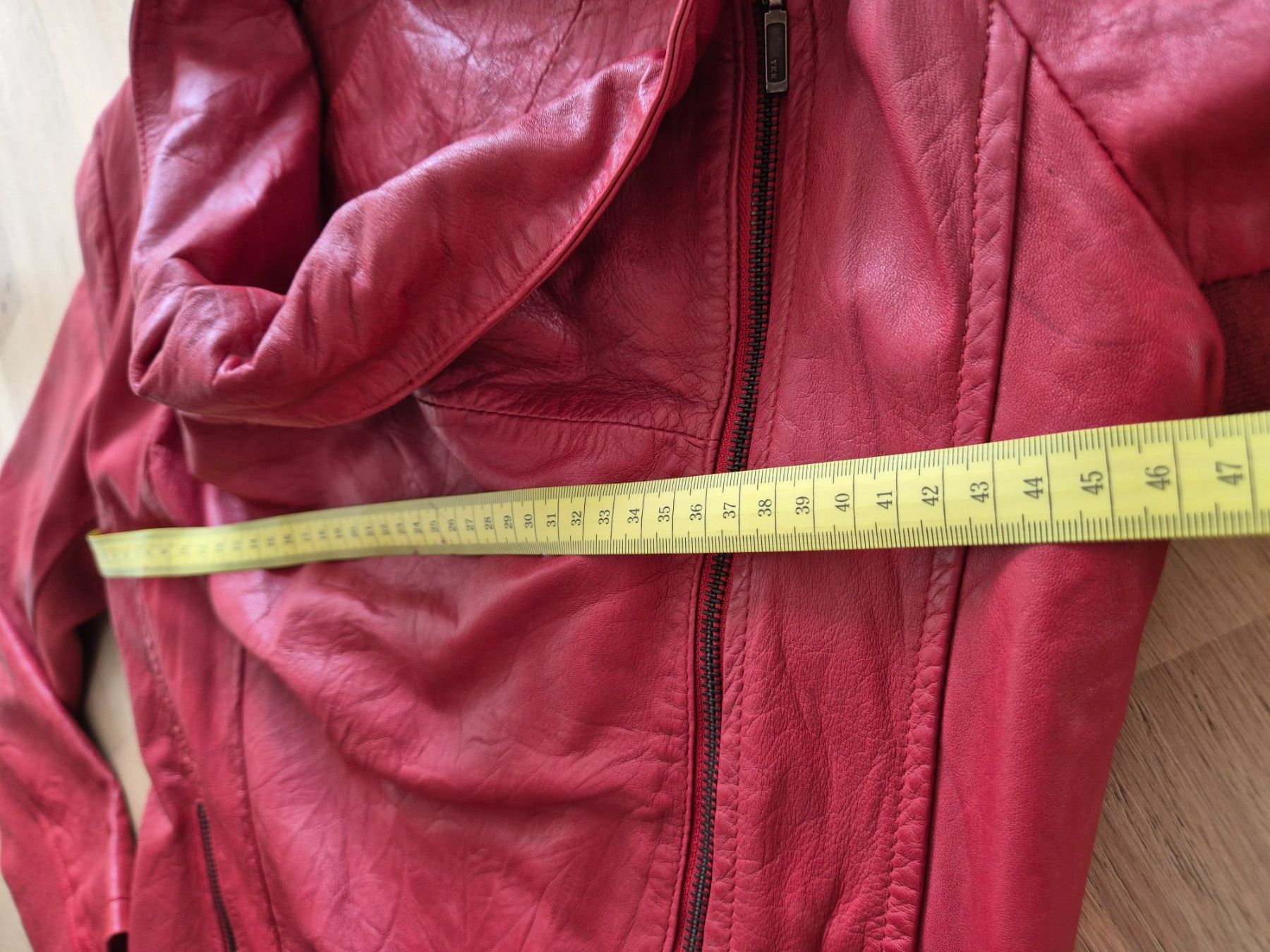Jacken: Echte Lederjacke in Rot, Grösse 40 – Neu (gemäss Beschreibung) aus Schaffhausen von Madison74 6