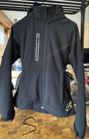     Veste softshell Clique noire femme taille S/36”