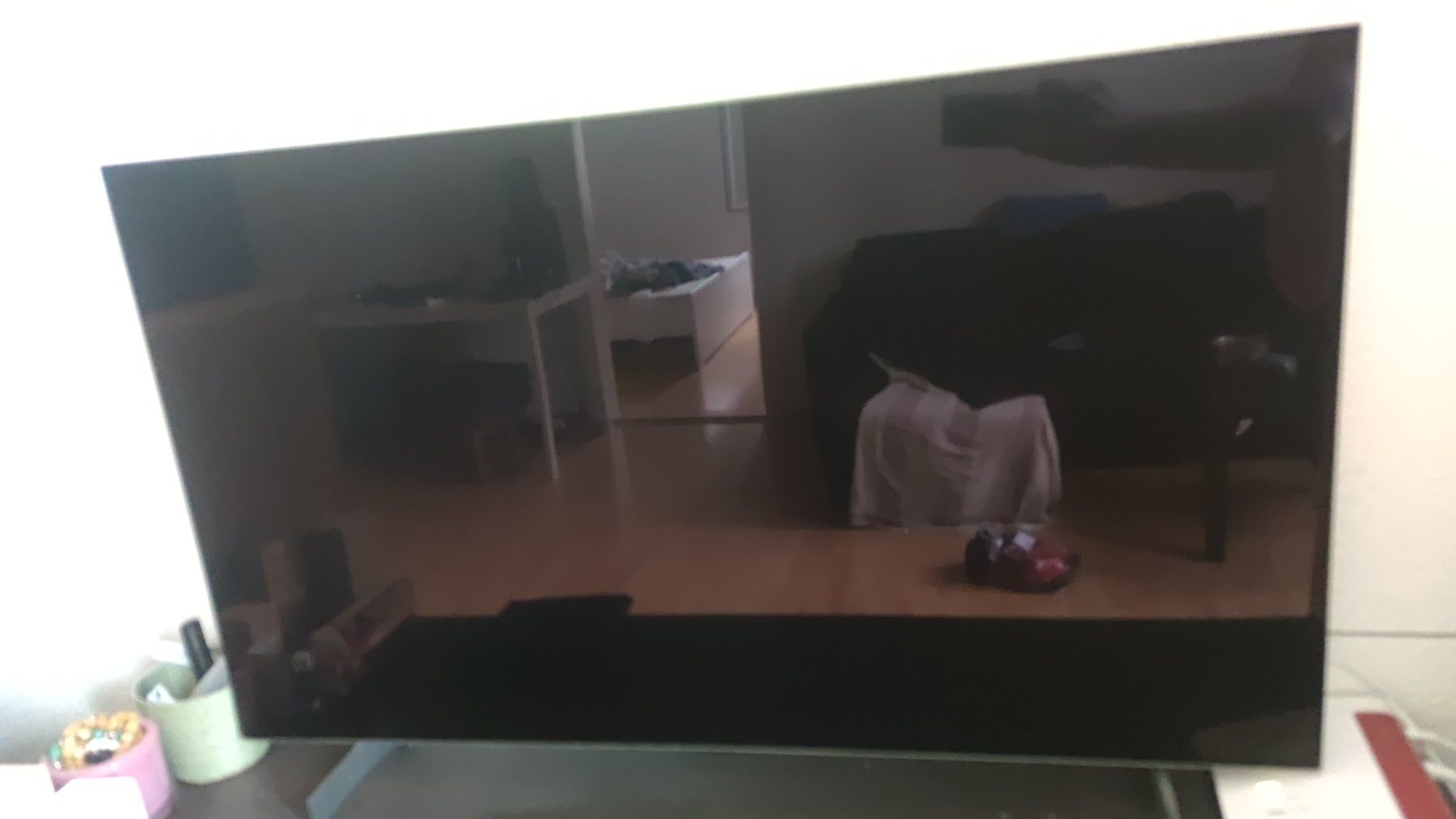 LG Fernseher: LG OLED42c48la – Neu (gemäss Beschreibung) aus Meggen von Malecifent 1