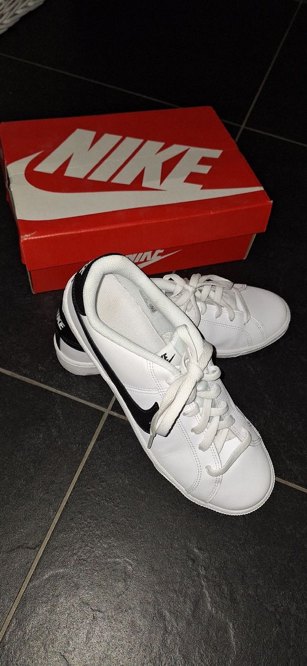 Scarpe da uomo: Nike, court royale – Nuovo (secondo la descrizione) da Zürich venduto da Sibili 2