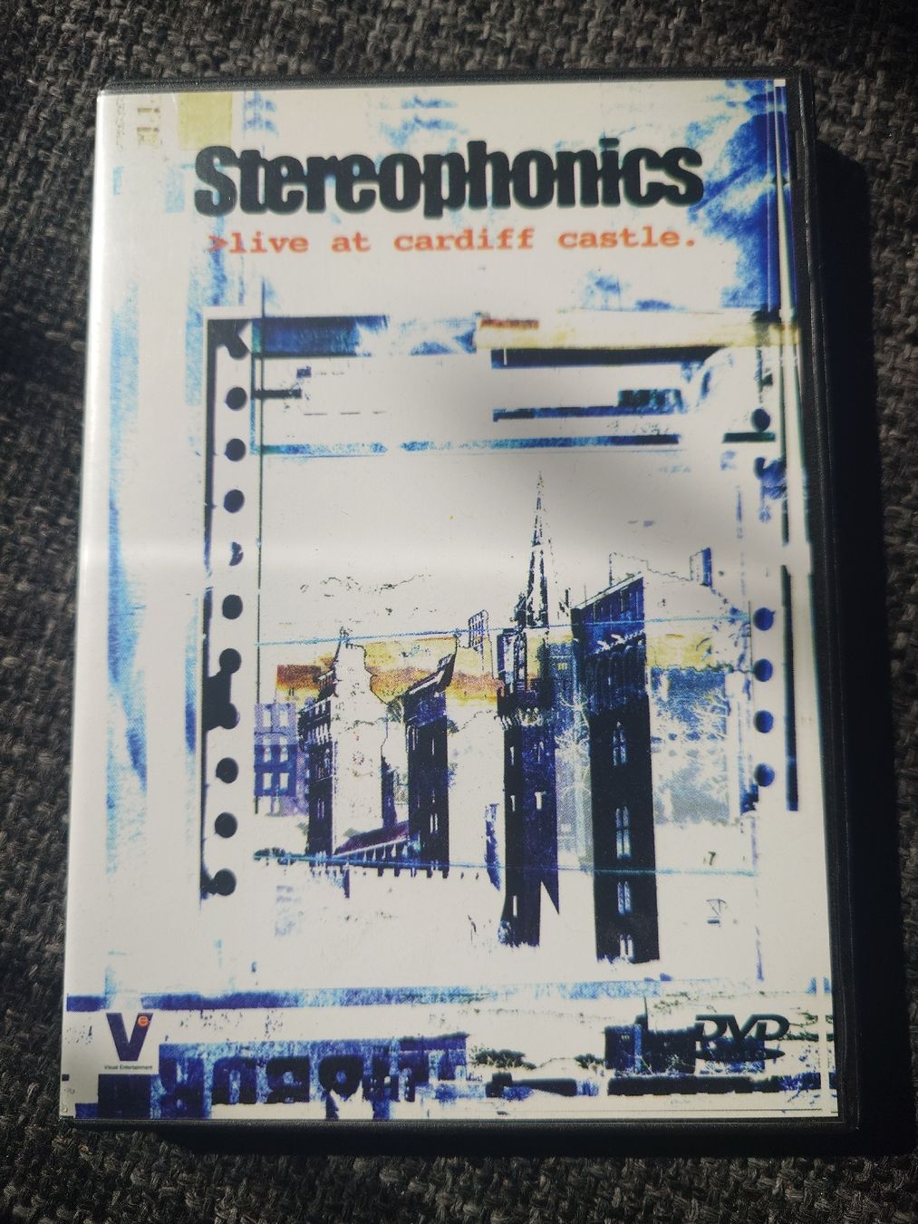 Tutti i DVDs: Stereophonics - Live at Cardiff Castle – Usato da Genève venduto da arnoo