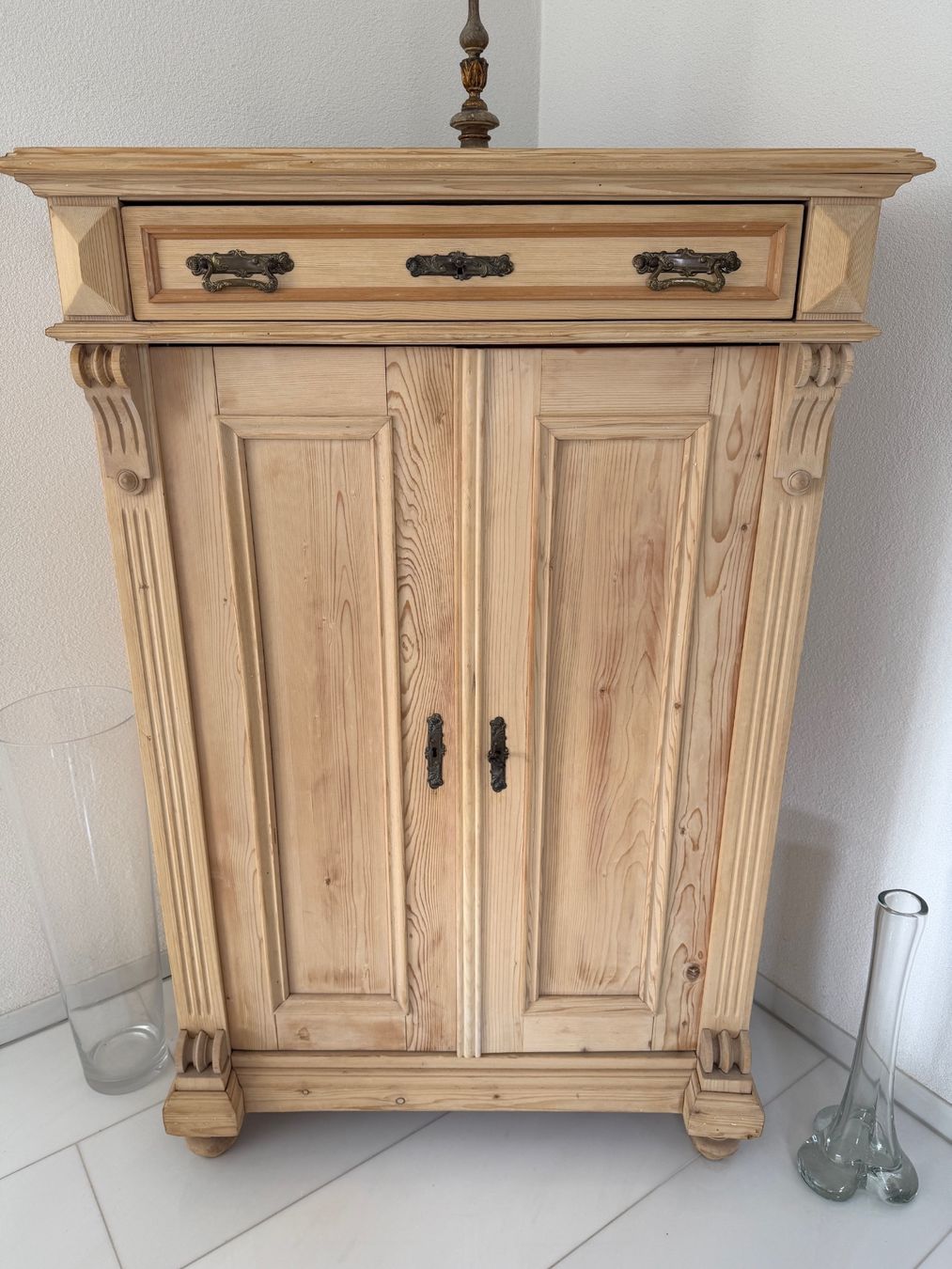 Schränke: Antiker Schrank um 1900, Tanne – Gebraucht aus Fehraltorf von Burrito1