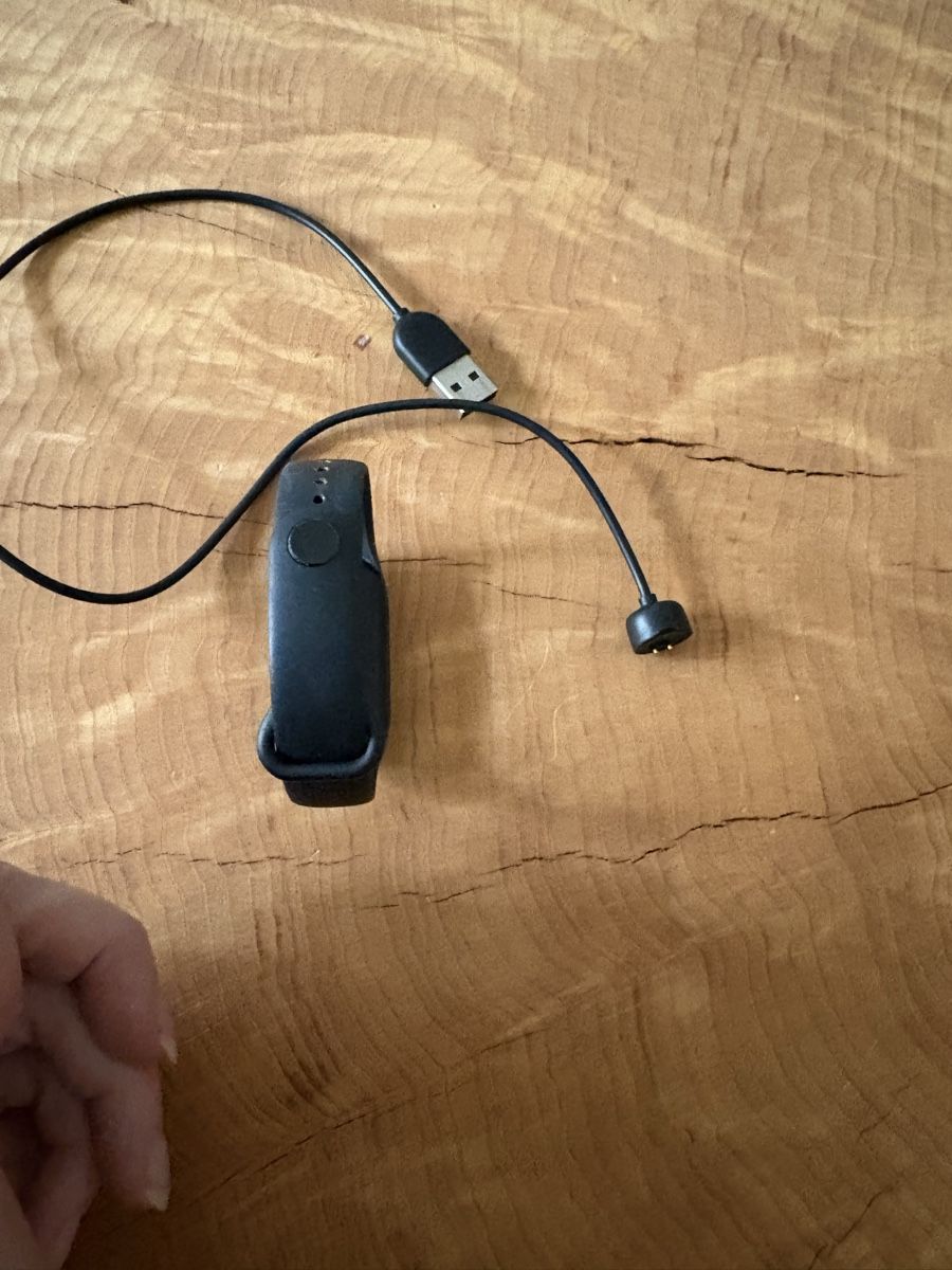 Xiaomi Smartwatch: Xiaomi Mi Smart Band 7 - Montre Connectée – Usato da Zürich venduto da AnnaSa 2