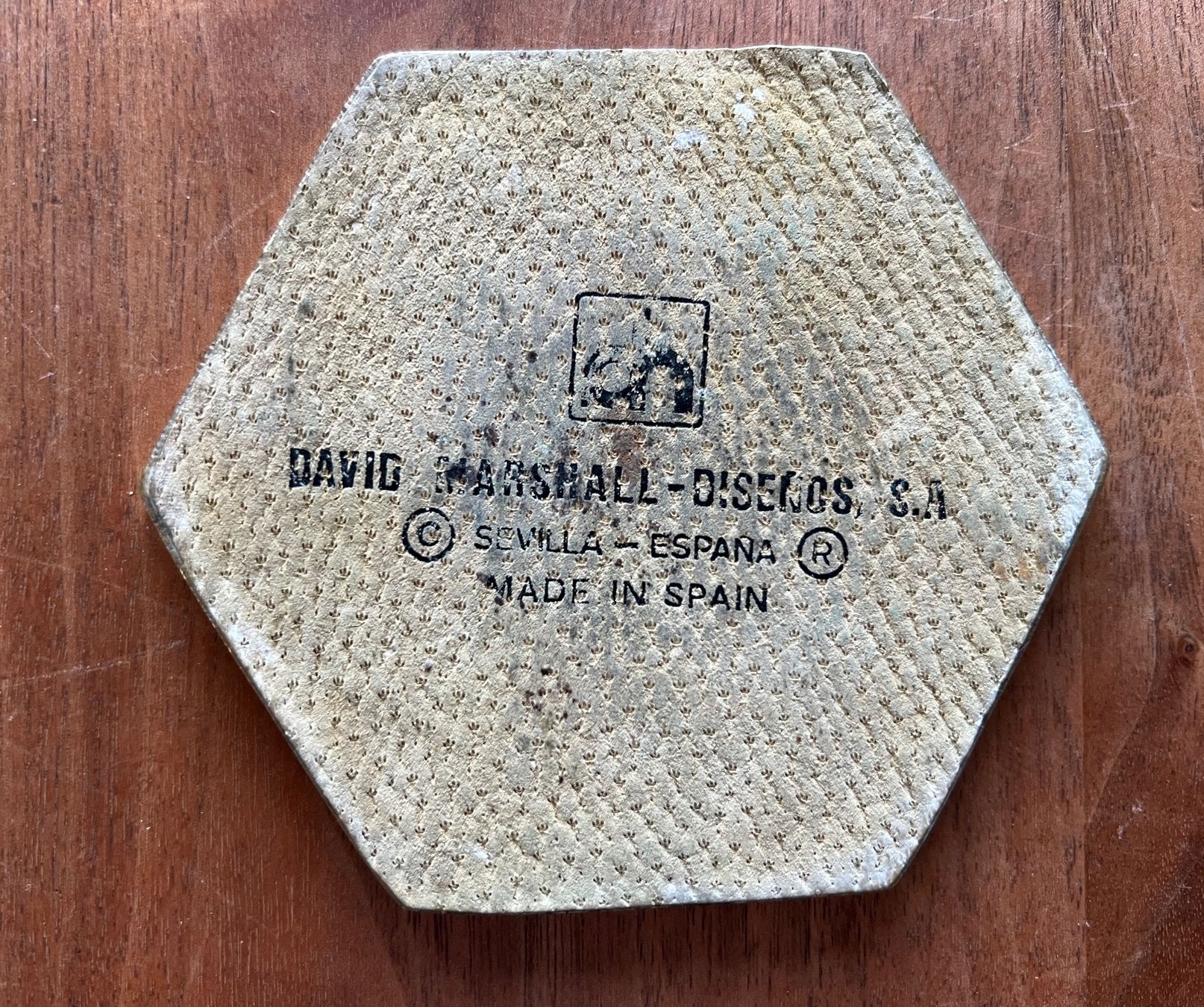 Piatti di portata: David Marshall, 6-eckig. Tablett mit 12 Untersetzern, 1970er – Usato da Küsnacht ZH venduto da Raimond1234 3