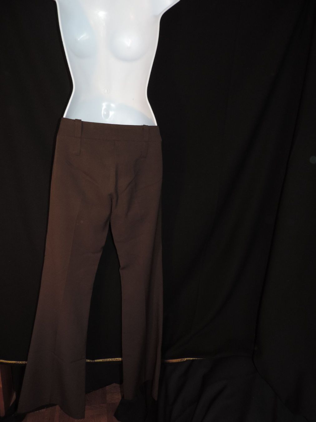 Leggings: legging vert kaki – Usato da Genève venduto da Axelle333 8