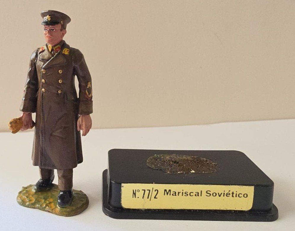 Figuren: Figurine Militaire Maréchal Soviétique - Alymer 77/2 – Gebraucht aus St-Sulpice VD von Davyd-a-Doc 2