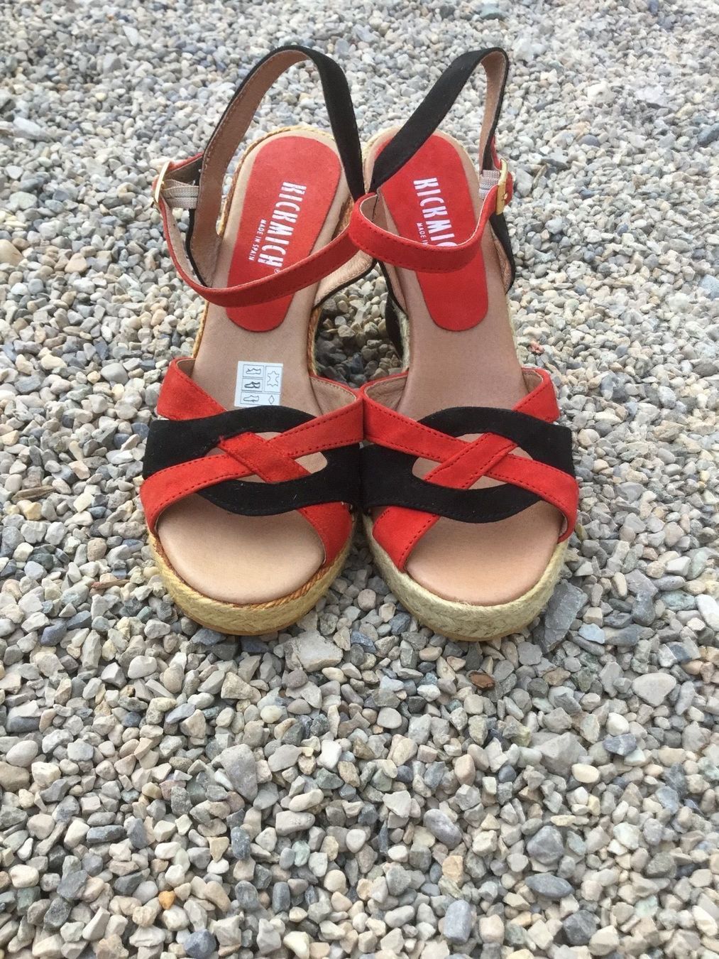 Scarpe da donna: Sandalettes rouge/noir en daim KICKMICH – Nuovo e nell'imballaggio originale da Agiez venduto da chouchanelle 3