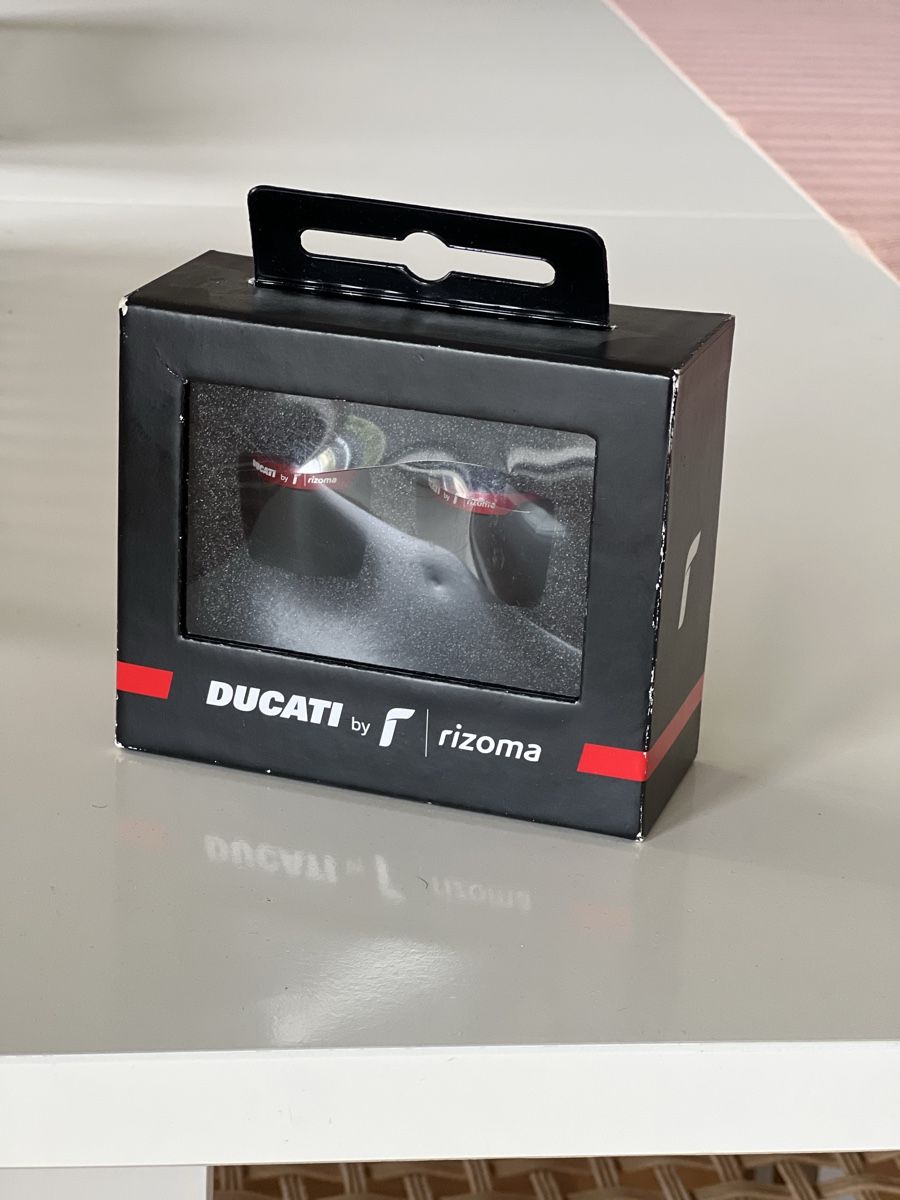 Ducati Altro: Ducati Rizoma Bar-End Weights (Handlebar End Caps) – Nuovo (secondo la descrizione) da Ostermundigen venduto da oma_sk8v 1