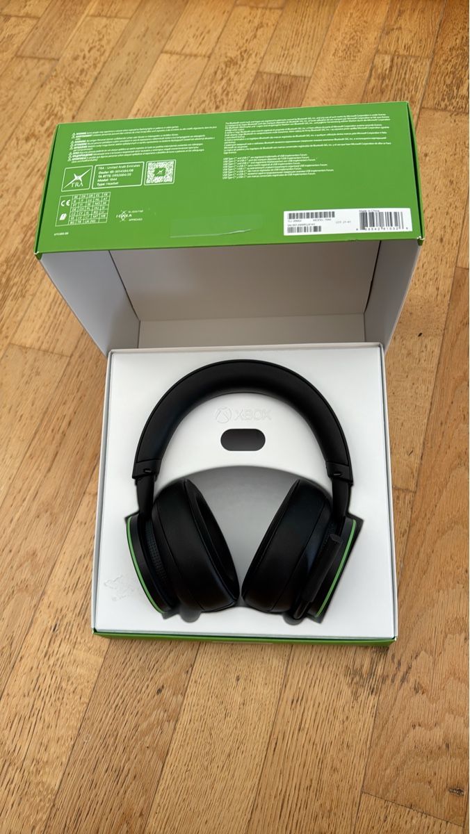 Microsoft Cuffie: Xbox Wireless Headset – Usato da Wettingen venduto da lutenus