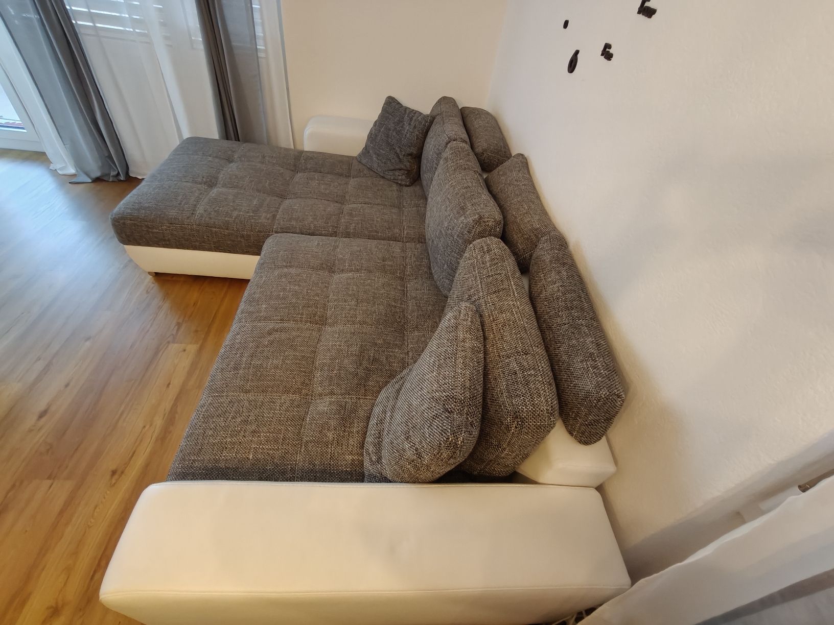 Sofas: Bett/Ecksofa – D'occasion à Thun par Offerte_Filippo 1