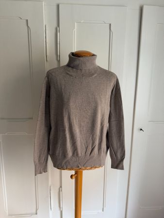 Feinstrick Rollkragenpullover taupe L