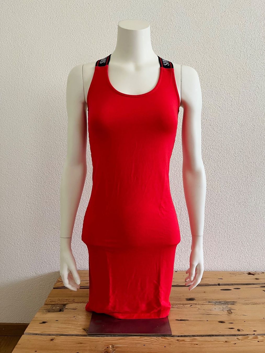 Superdry Vestiti: Kleid Superdry Grösse 34 – Nuovo (secondo la descrizione) da Emmenbrücke venduto da Anna01014