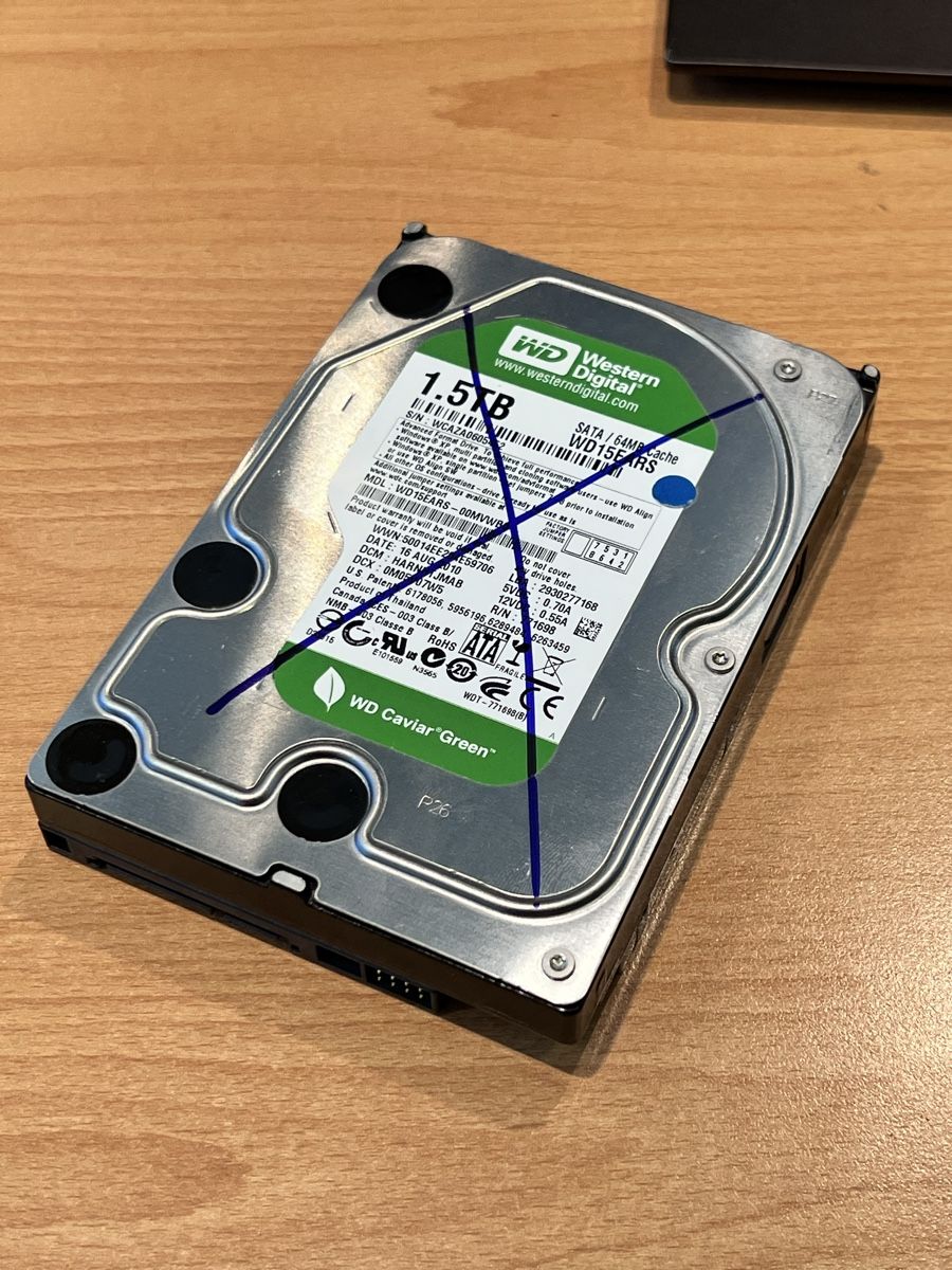 Western Digital Dischi rigidi: WD Green 1.5TB, defekt! – Difettoso da Gossau SG venduto da WE-SHOP 2