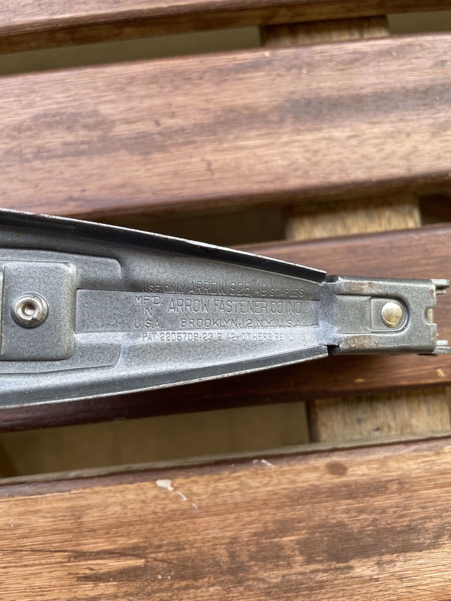 Tutti gli attrezzi: Vintage Arrow Tacker – Usato da Bern venduto da fabricem 2