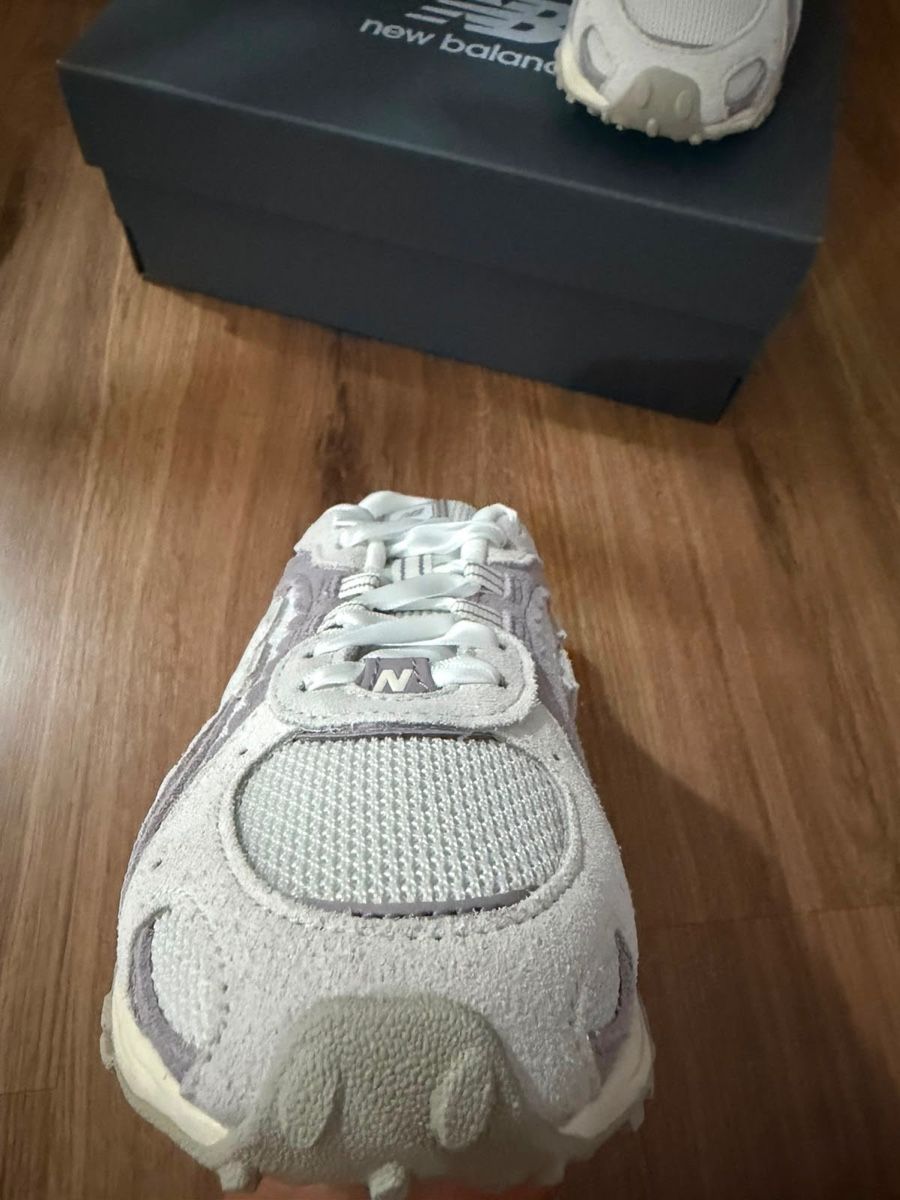 New Balance Herrenschuhe: New Balance 2002R light grey size 6 US new – Neu und originalverpackt aus St. Gallen von ber_82p9 5