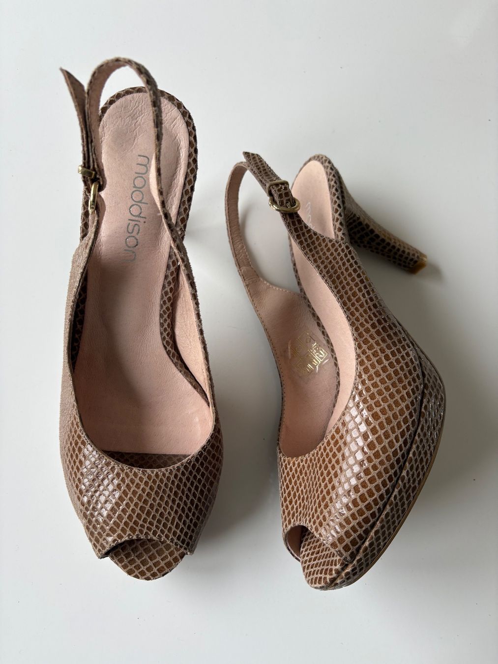 Scarpe da donna: Neue schöne Leder Pumps. Kroko. NP 189.- – Nuovo e nell'imballaggio originale da Oetwil an der limmat venduto da Sual 4