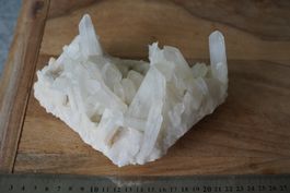 Bergkristall  Stufe  1.4kg   18 cm x 12cm   Räumung