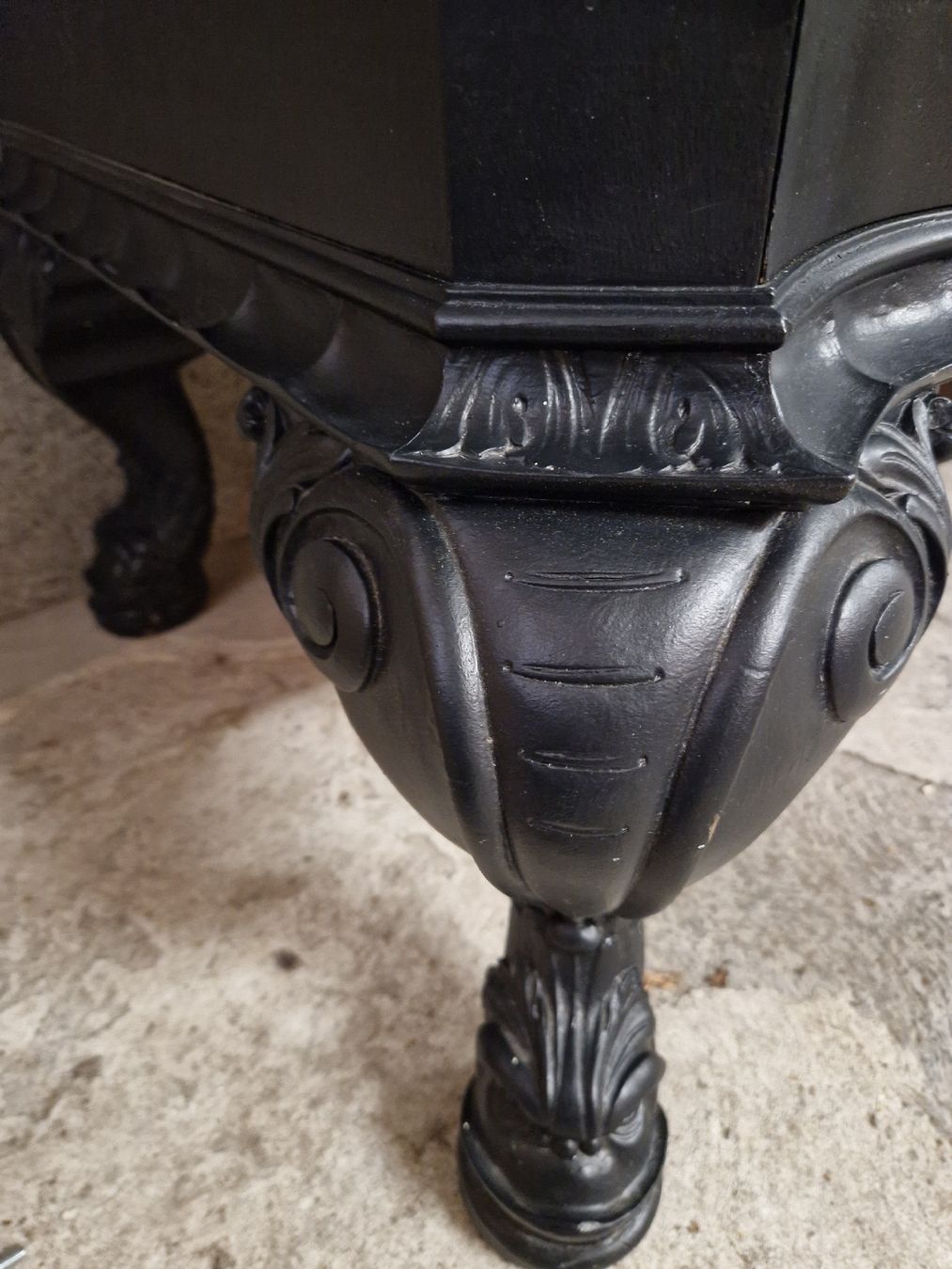 Commodes: sideboard schwarz antike, modern  – D'occasion à Mettmenstetten par tro_tg8c 2