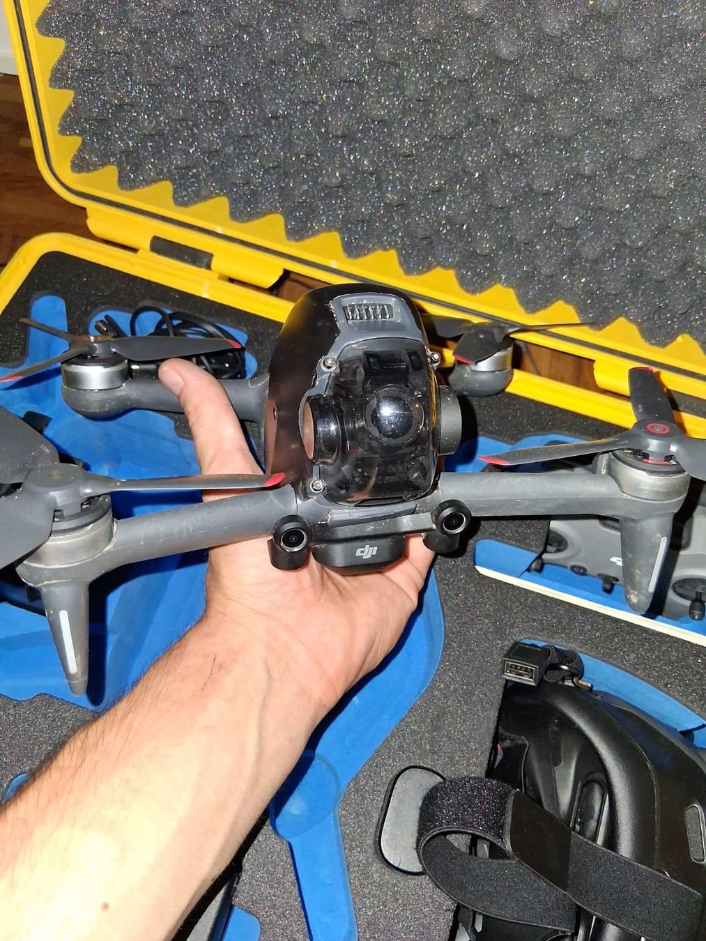 DJI RC Modellbau: DJI FPV Combo mit Outdoorkoffer – Gebraucht aus Rheineck von egl_5fwq 2
