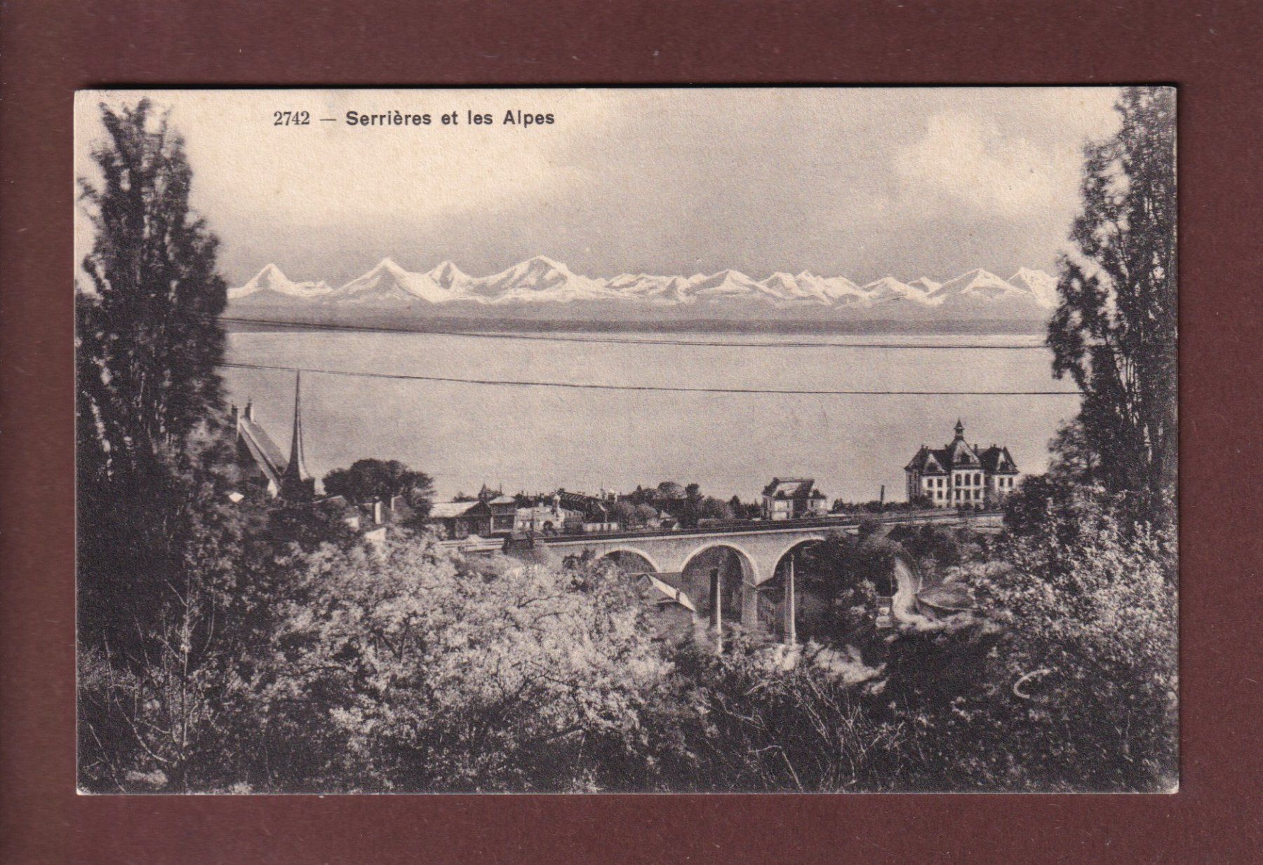 Cartoline postali: SERRIERES et les Alpes – Usato da Pully venduto da nicecards