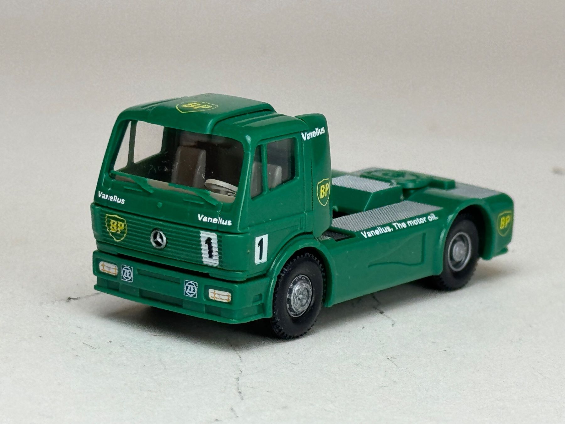 Wiking Modellautos: Mercedes Renntruck BP – Gebraucht aus Elm von Wikmtz