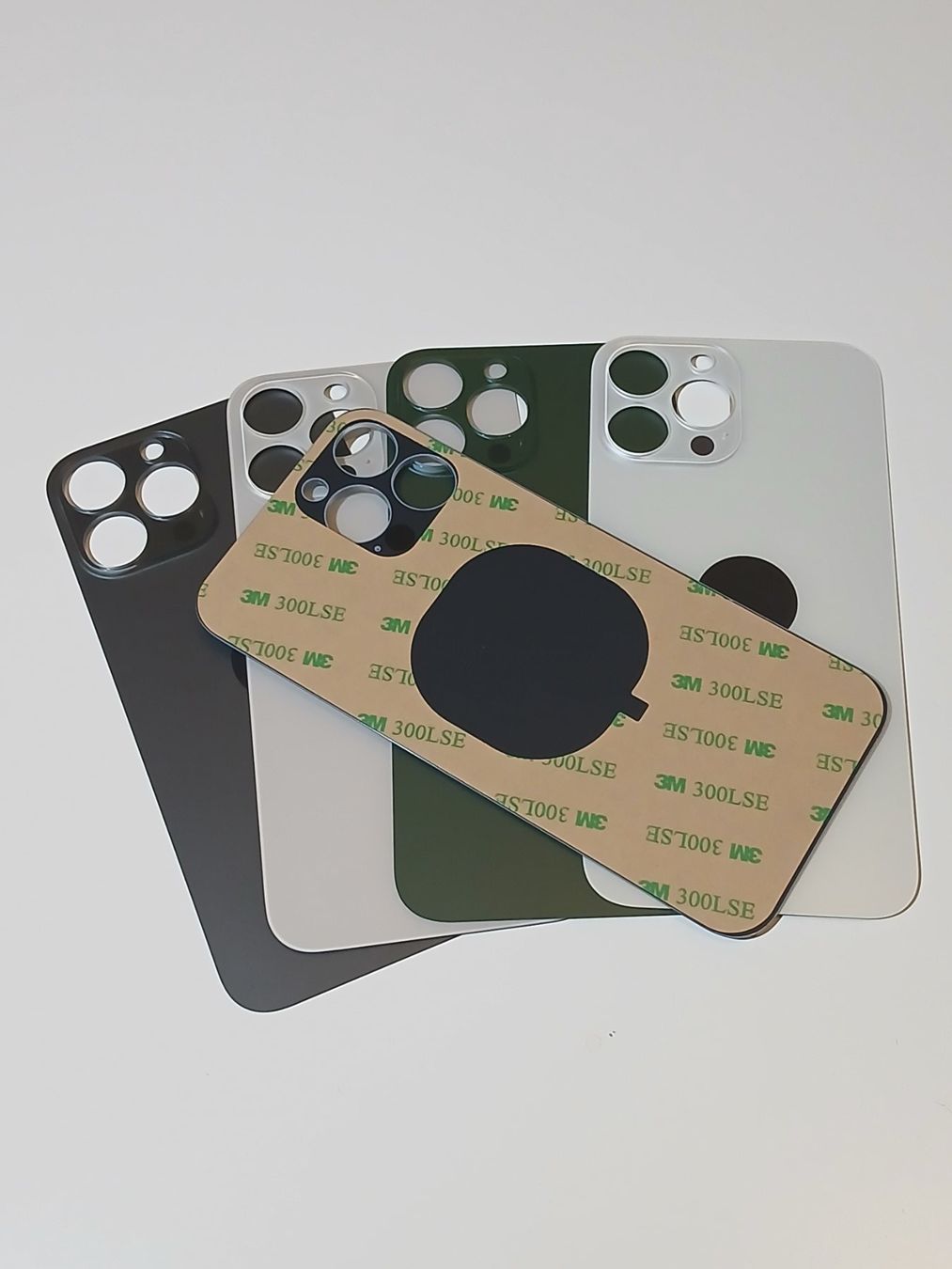 Apple Covers & Schutzfolien: Coque arrière Iphone 13 Pro Max – Neu und originalverpackt aus Leukerbad von wor_sf98 1