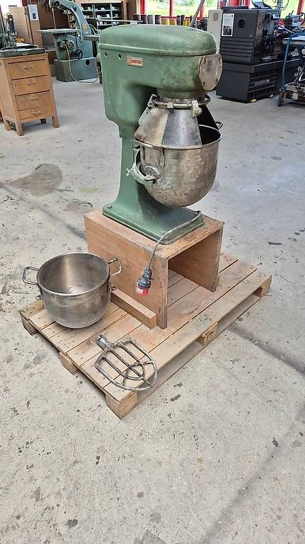 Tutte le macchine: Mischer, Rührwerk, Mixer – Usato da St. Pelagiberg venduto da Pelibay76