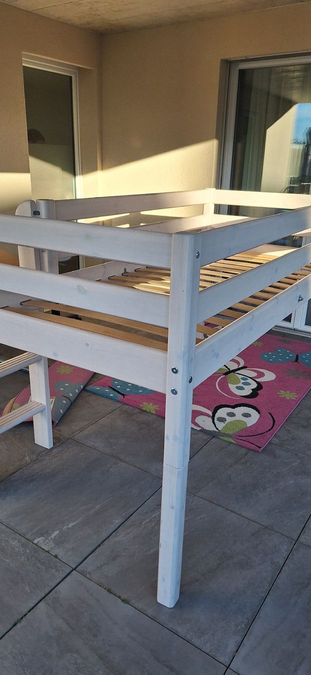 Letti: Flexa Halbhochbett Kinderbett – Usato da Rickenbach LU venduto da kanuu