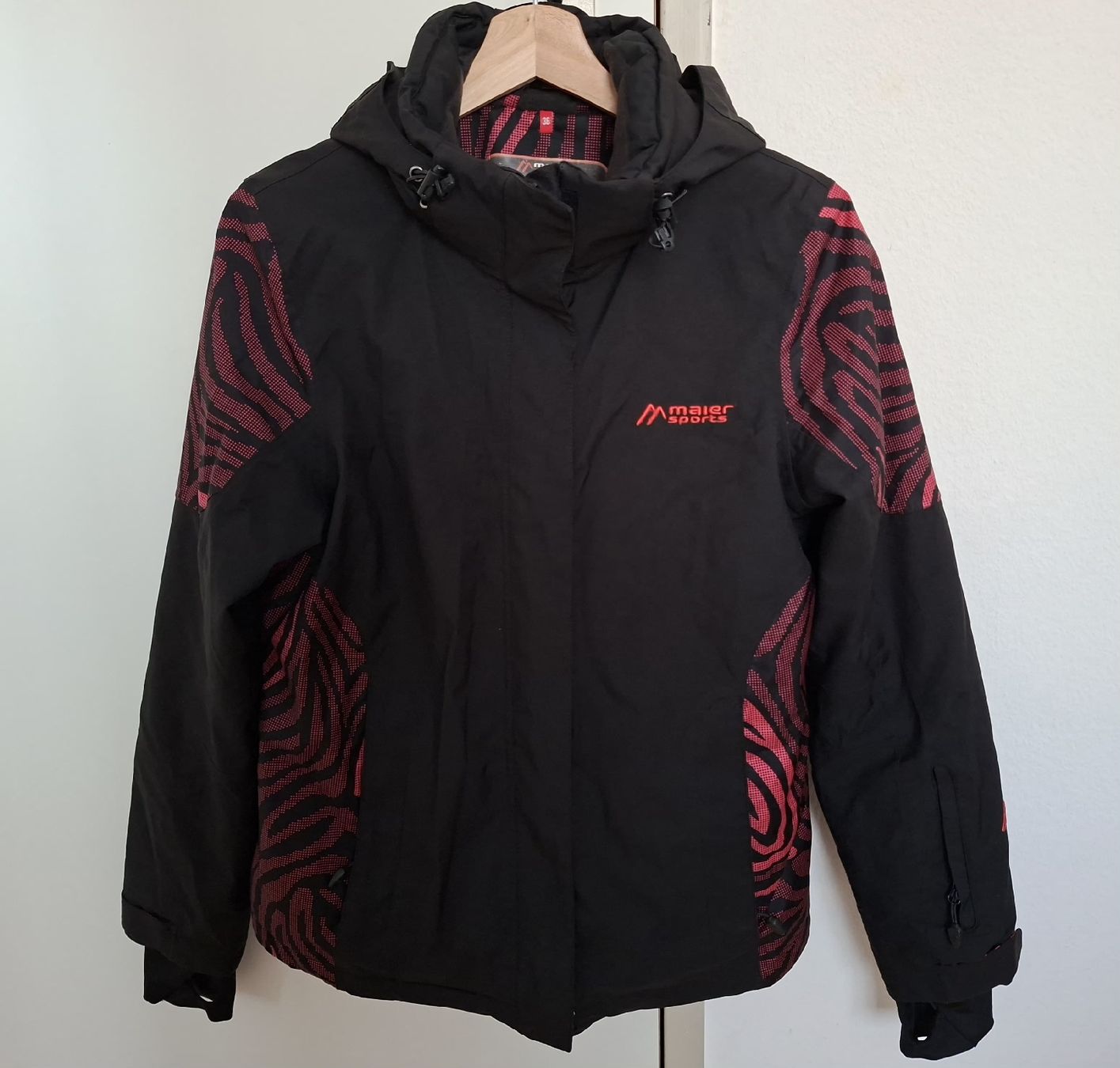 Giacche: Ski/Winterjacke, Gr 36 – Usato da Niederlenz venduto da ion_gv7d