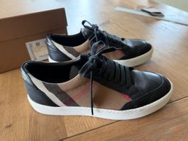 Burberry Sneaker, Grösse 39, Neuwertig - Top Herbstschuh!