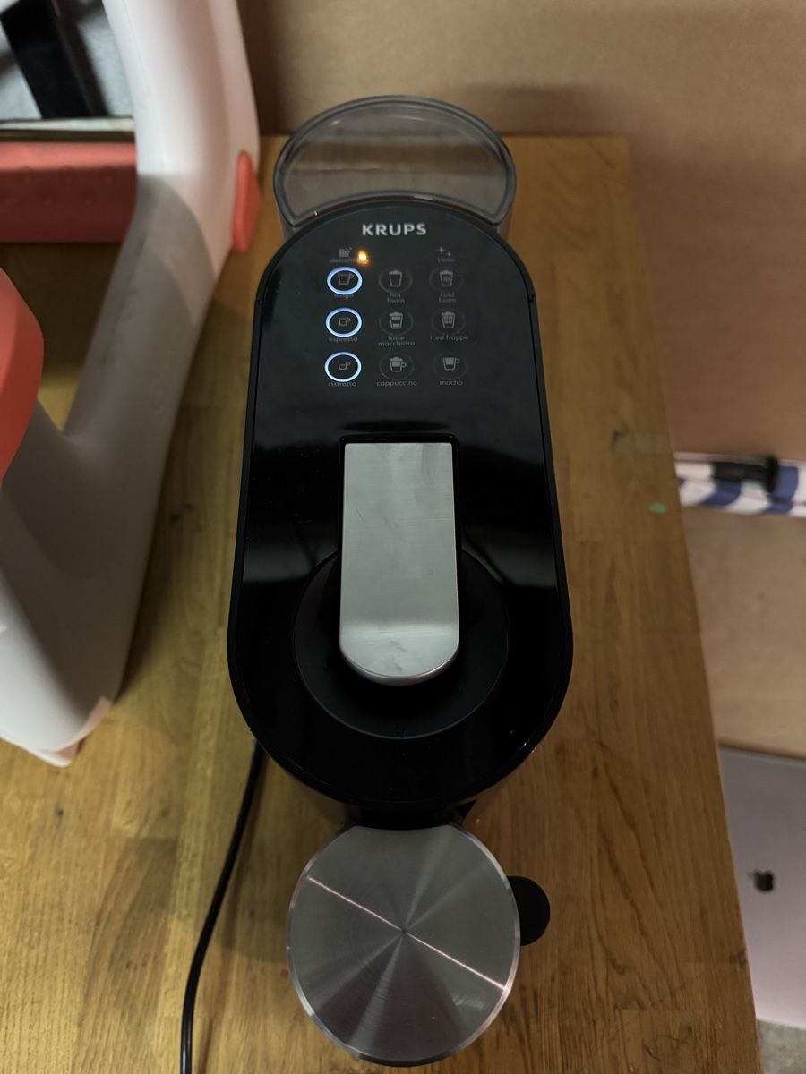 Nespresso Machines à café & Machines à expresso: Macchina da caffè Krups Nespresso – D'occasion à Renens VD par nic_7dnb 4