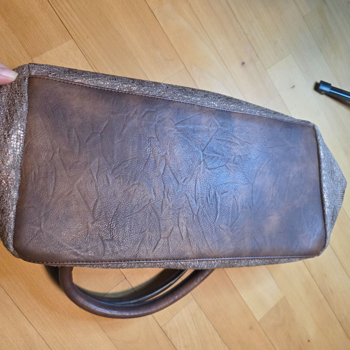 Borse da donna: Bronzefarbene Tasche mit Schmuckdetails – Usato da Wald ZH venduto da CapLux 8