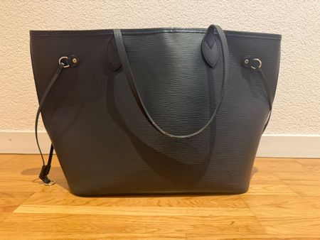 Louis Vuitton Neverfull MM Epi Leder Schwarz mit Quittung