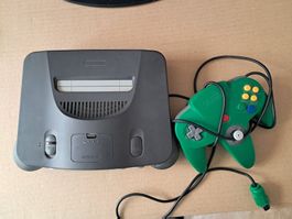 Nintendo 64 + Controller + Jumper Pak ungetestet US-Konsole