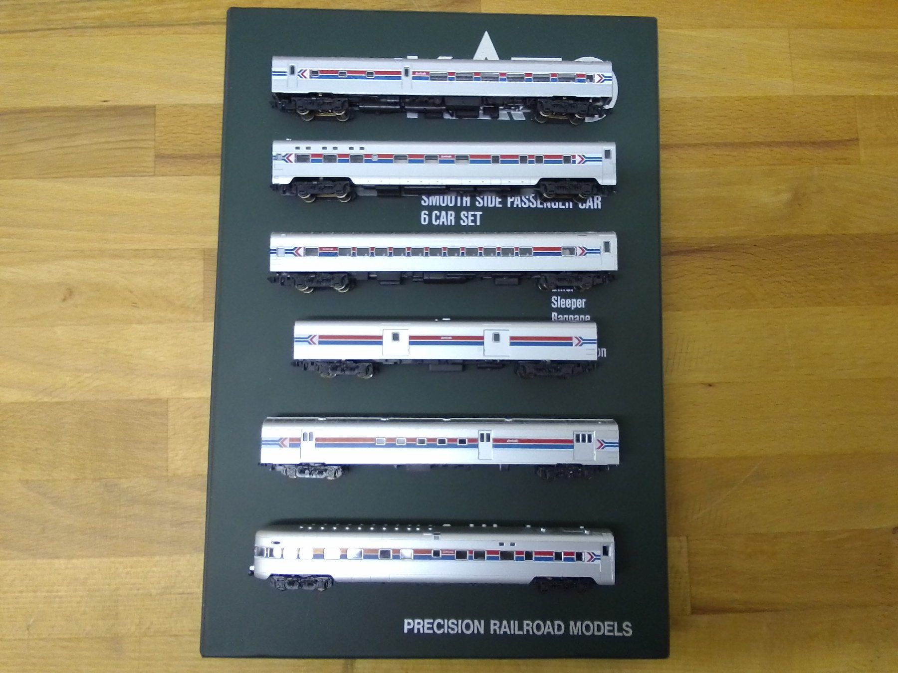 Kato Modelleisenbahnen: Personenzüge "Amtrak" – Gebraucht aus Zollikofen von Noak 4