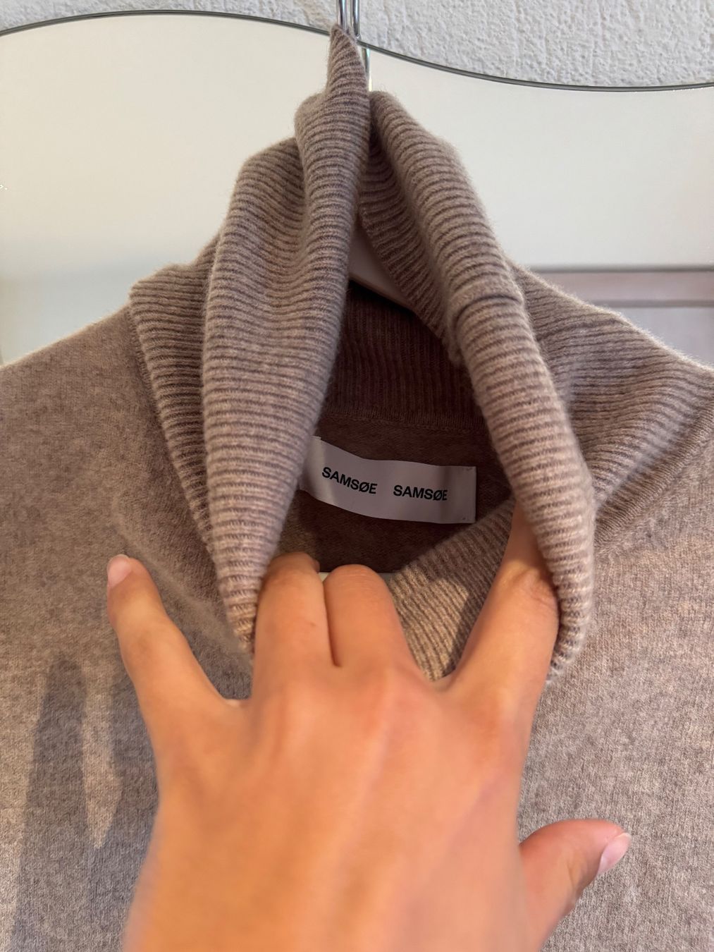 Samsøe Samsøe Vestiti: Samsoe Samsoe Strickkleid – Usato da Grindelwald venduto da anja.zurbuchen 2