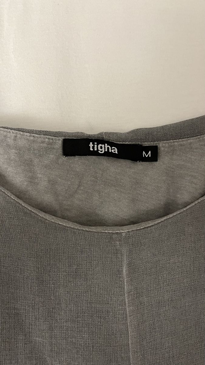 Camicette: Tigha Shirt Grau Baumwolle Gr. M – Nuovo (secondo la descrizione) da Kirchberg SG venduto da lar_8mw6 2
