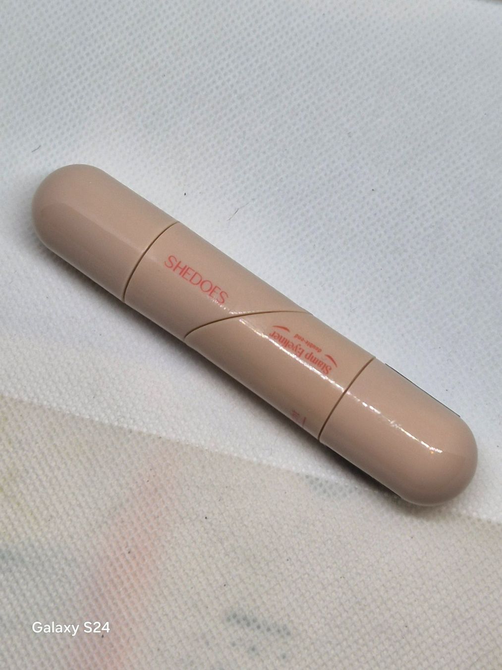 Make-up: Schwarzer Duo-Eyeliner, neu – Neu und originalverpackt aus Losone von bal_gfp6 4