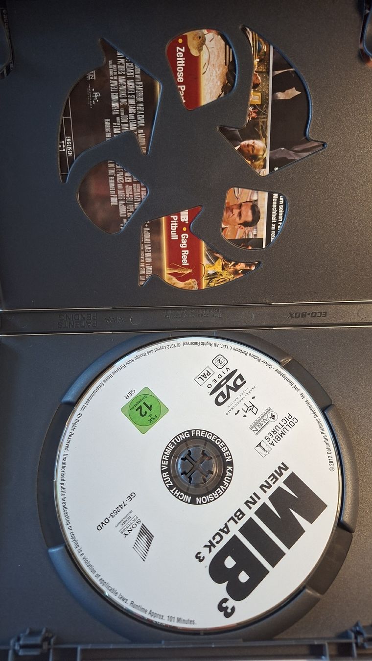 Tutti i DVDs: Men in Black 3 Will Smith – Usato da Egg b. Zürich venduto da KL5 2